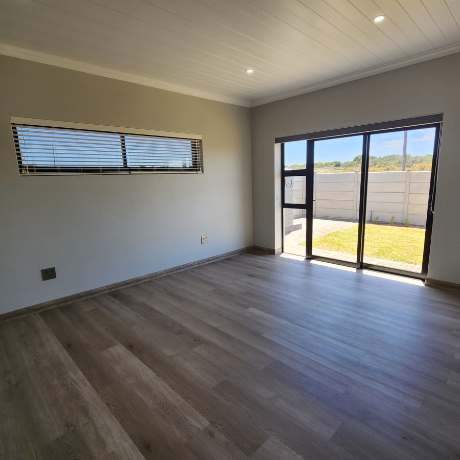 3 Bedroom Property for Sale in Stilbaai Wes Western Cape